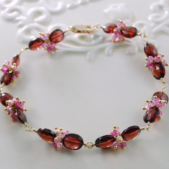 Garnet and Pearl Gemstone Bracelet for Valentine's Day - Picture 3 of 5